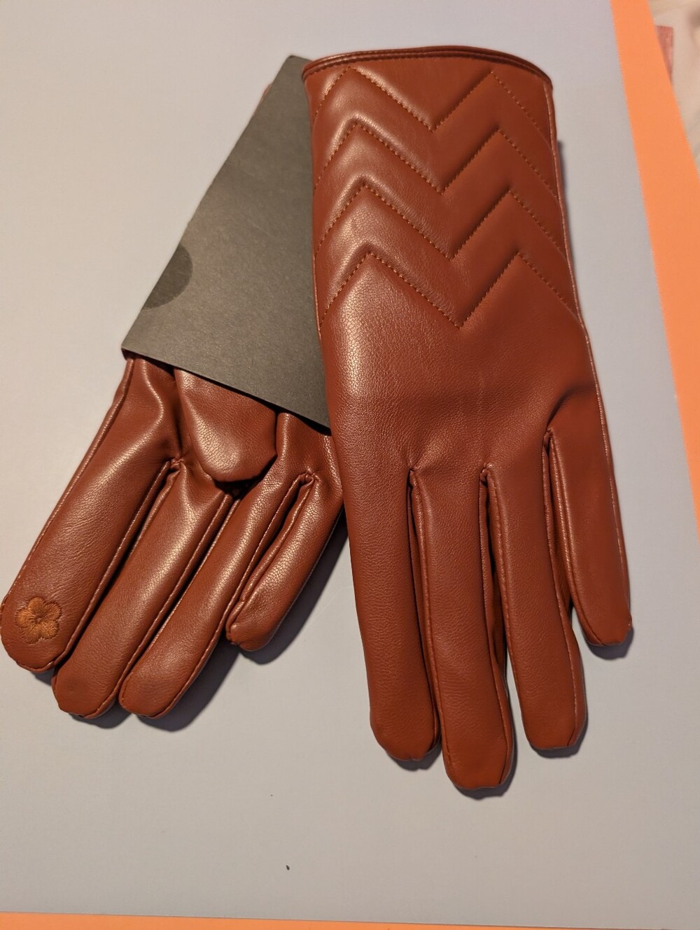 Vince Camuto Stitched Faux Leather Touchscreen Gloves